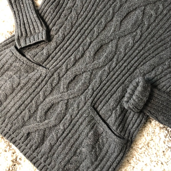Abercrombie & Fitch long sleeve thick turtleneck - Picture 4 of 5